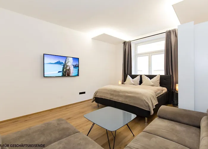  Innsbruck Center s Tirol